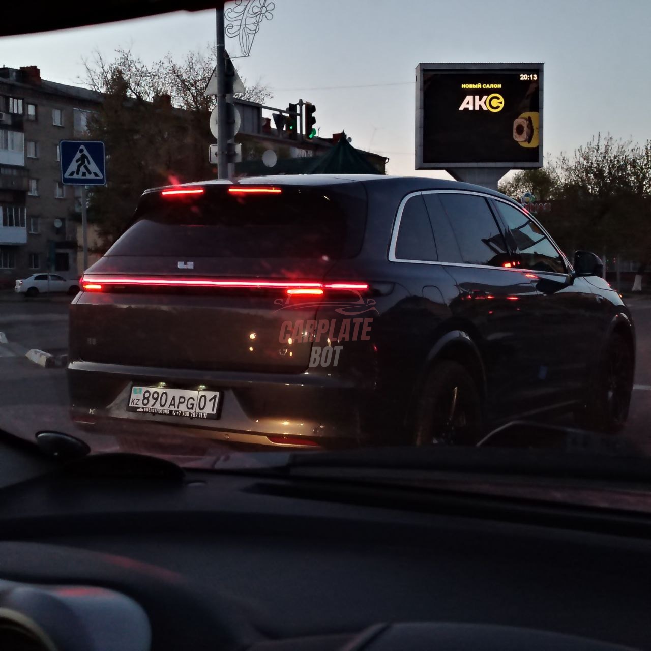 Li Auto (Lixiang) L7