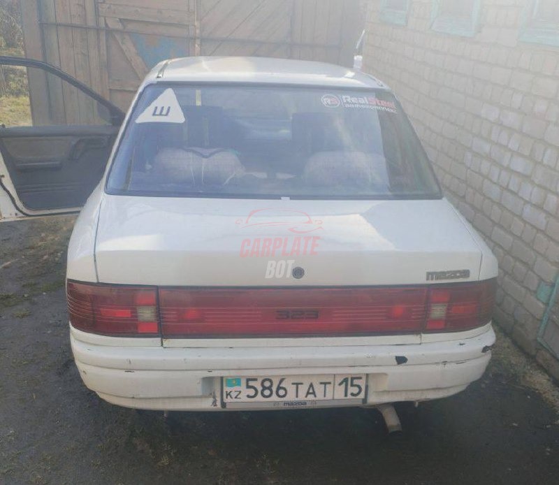Mazda 323