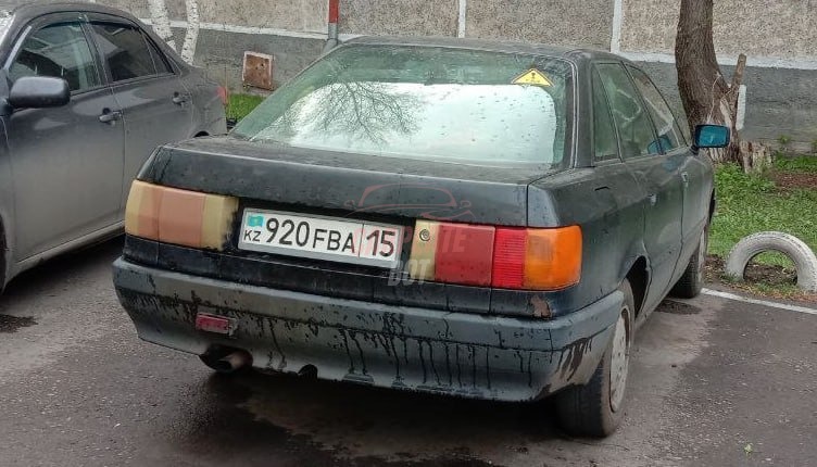 Audi 80