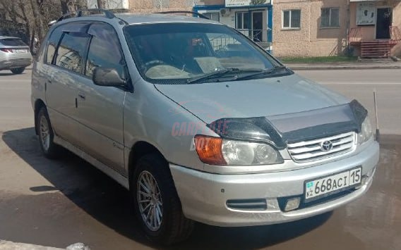 Toyota Ipsum
