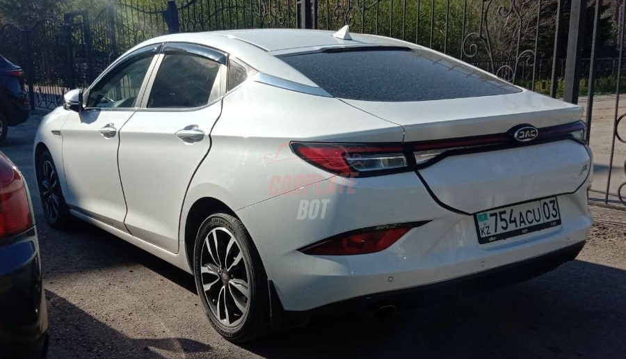 JAC J7