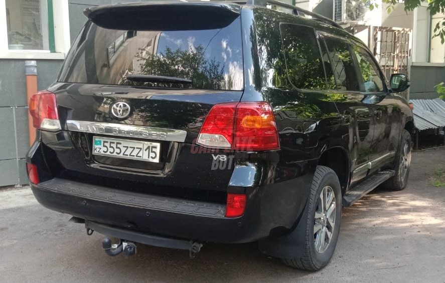 Toyota Land Cruiser