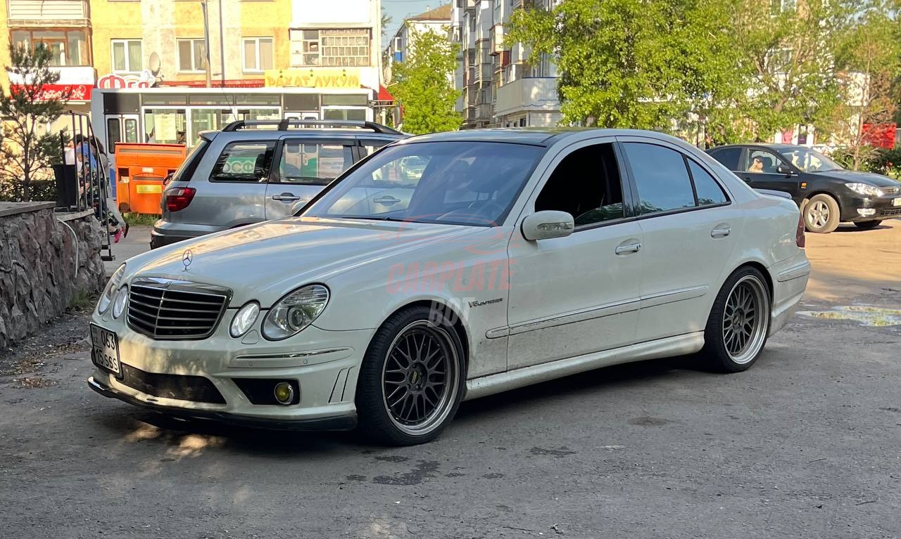 Mercedes-Benz E-Класс AMG