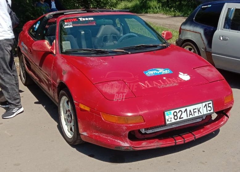 Toyota MR2