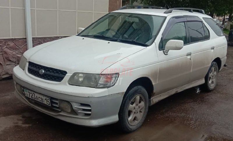 Nissan R'nessa