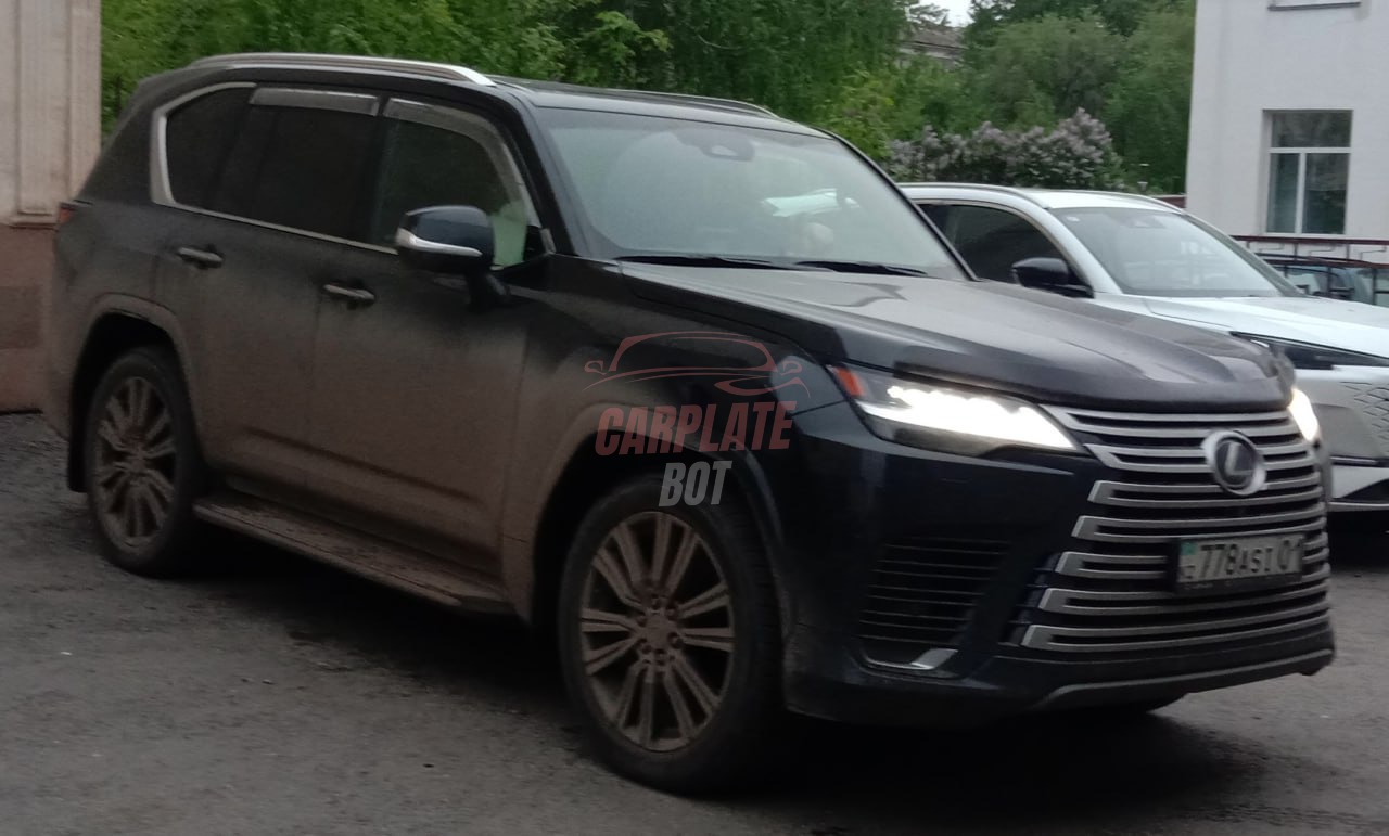 Lexus LX