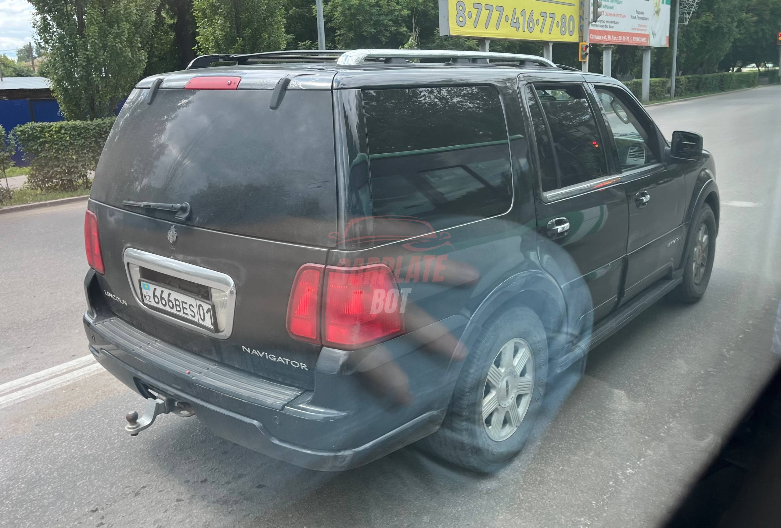 Lincoln Navigator