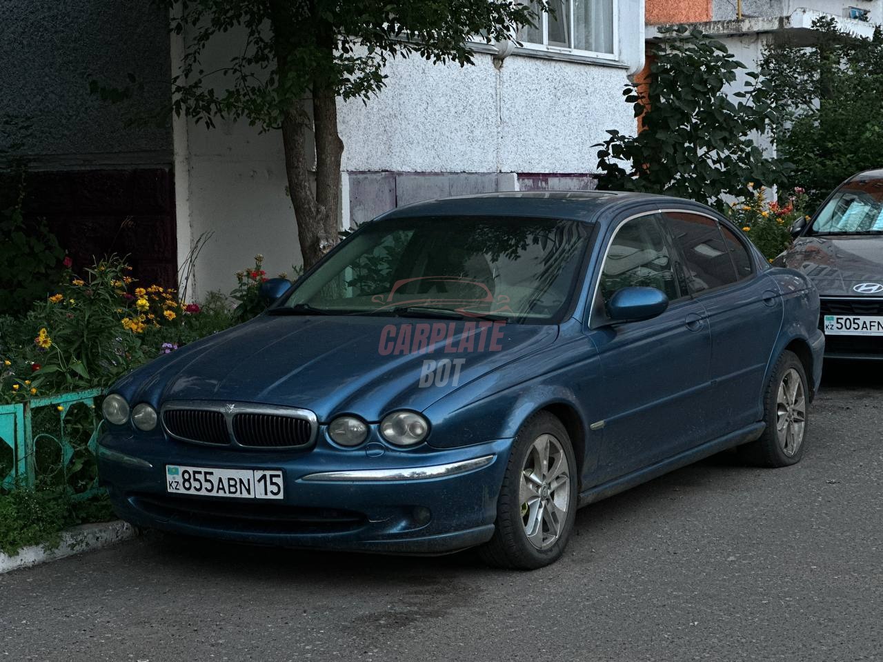 Jaguar X-Type