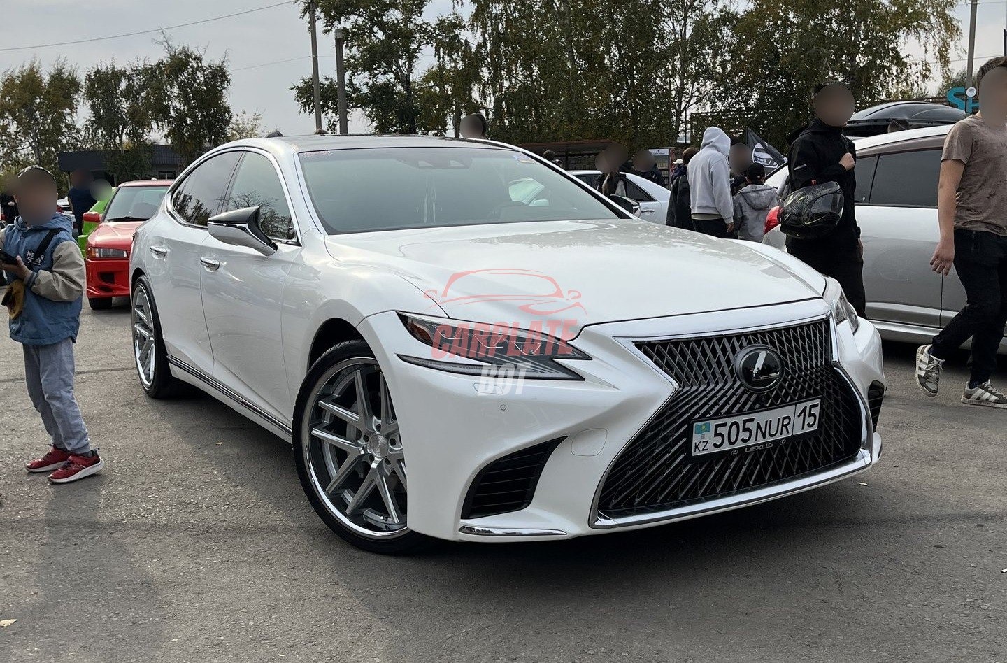 Lexus LS