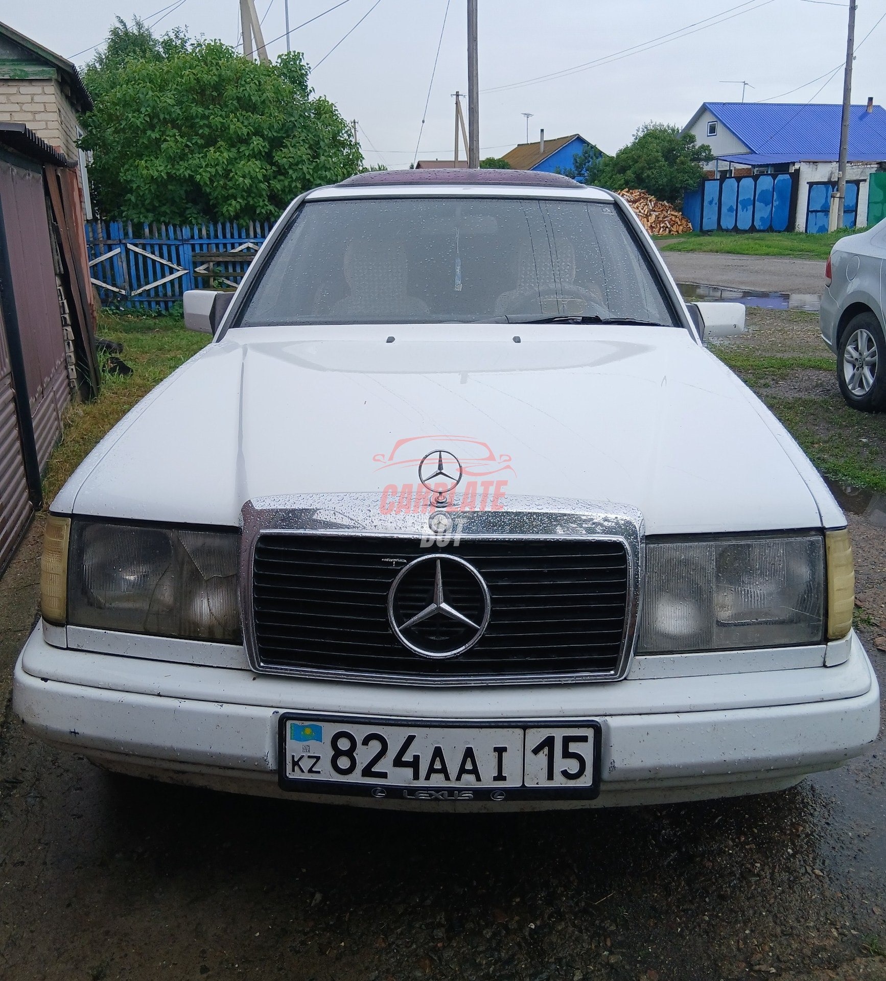 Mercedes-Benz W124