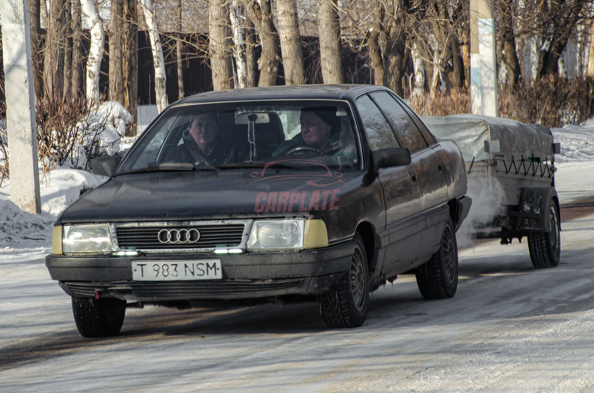 Audi 100