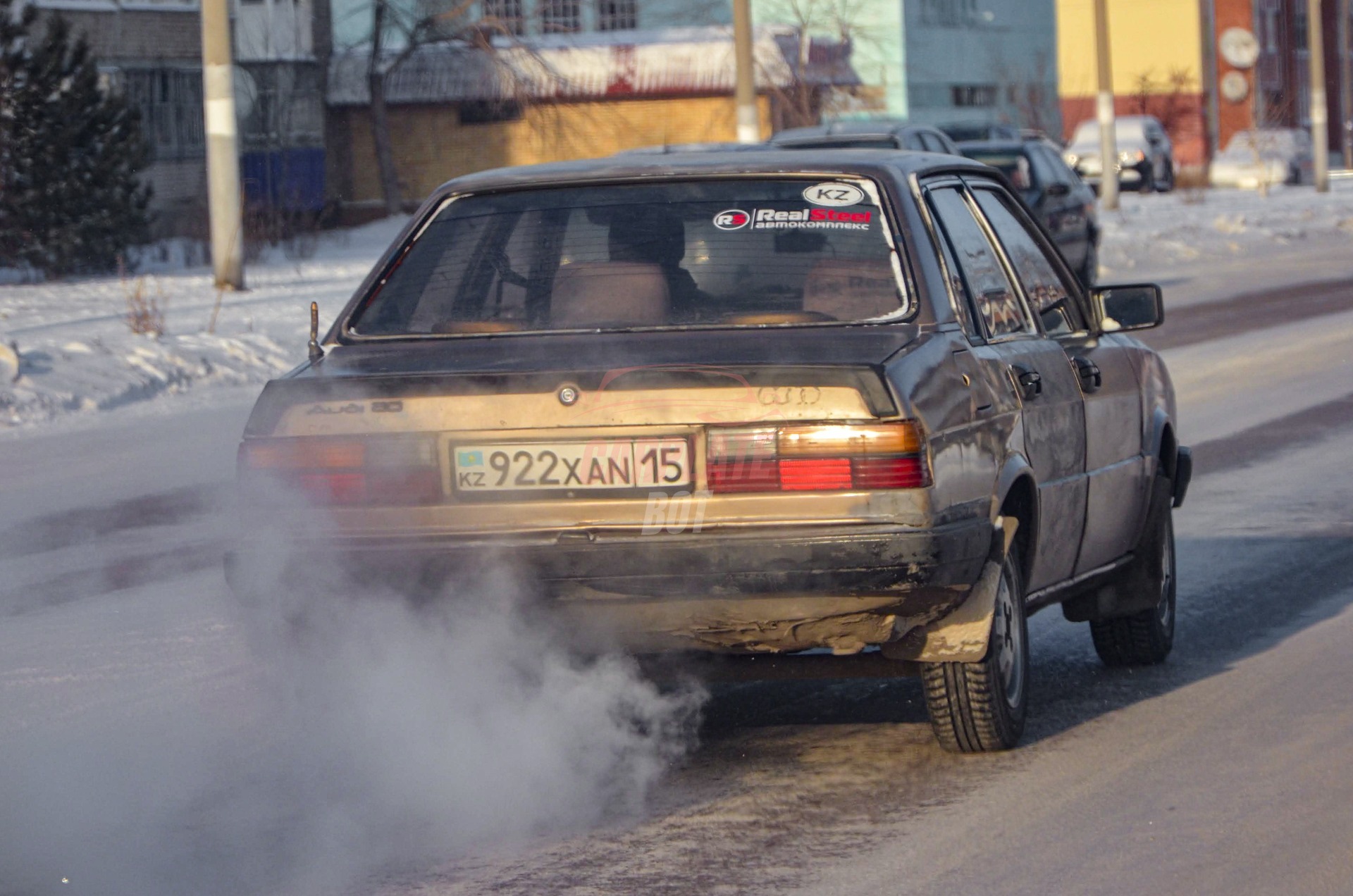 Audi 80