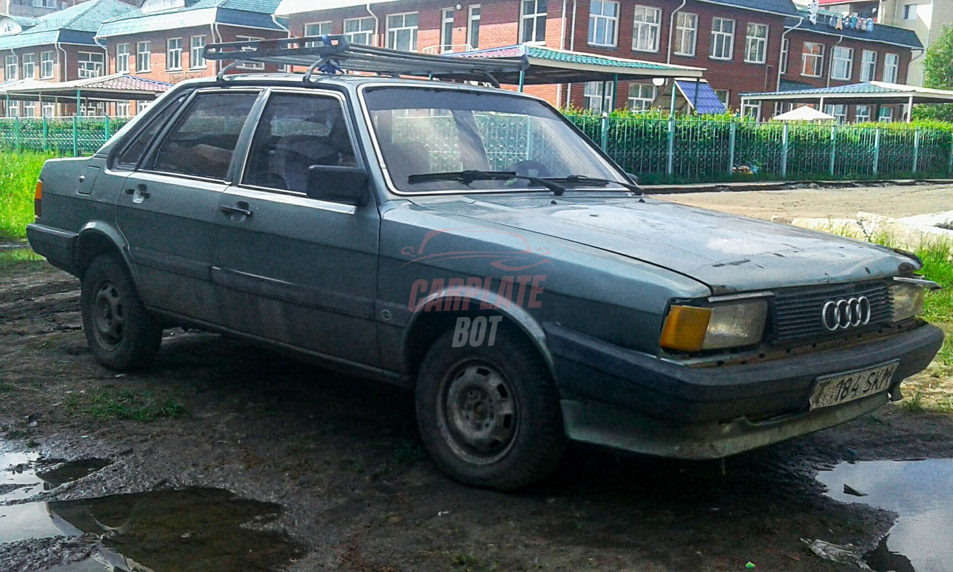 Audi 80