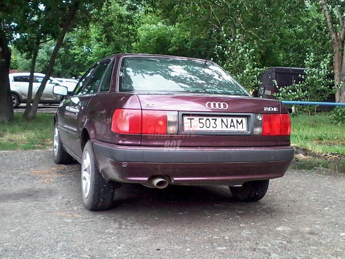 Audi 80