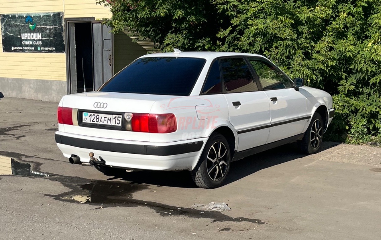 Audi 80
