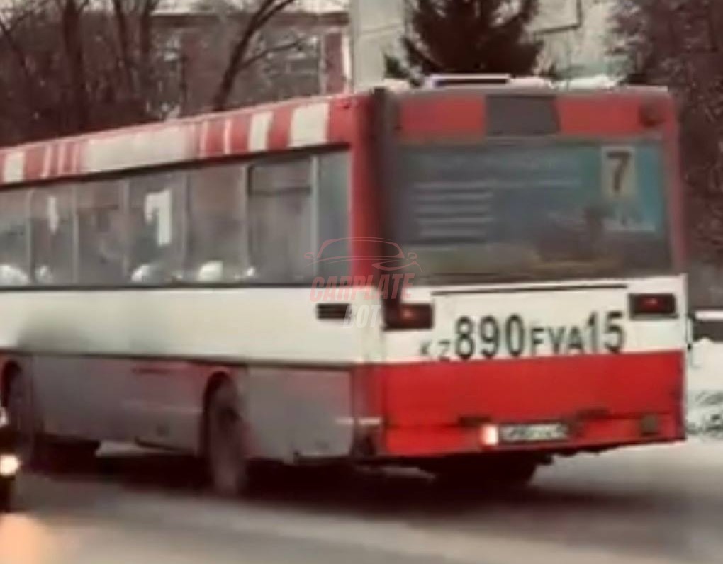 Mercedes-Benz O 404