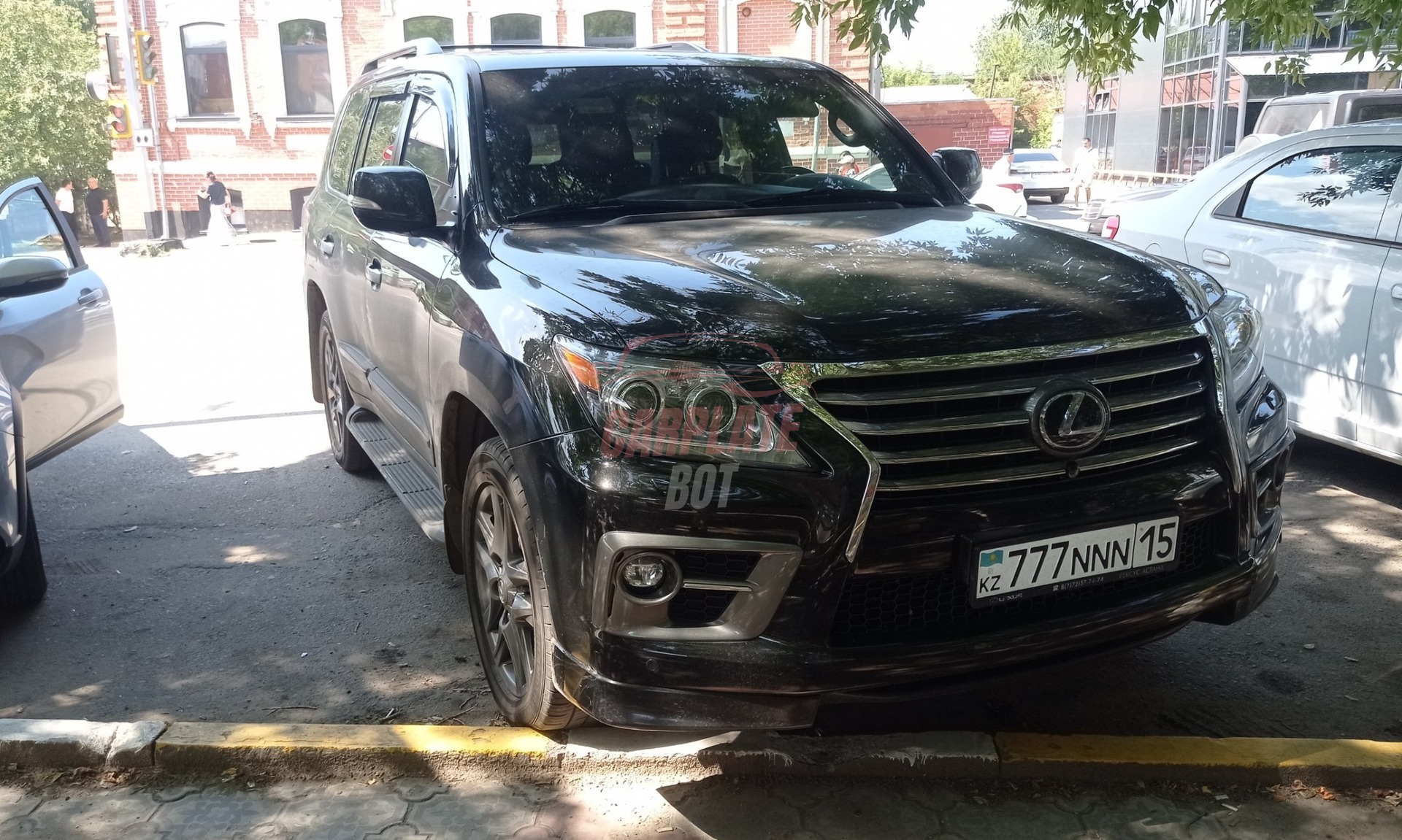Lexus LX