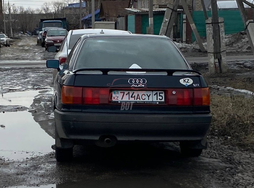 Audi 80