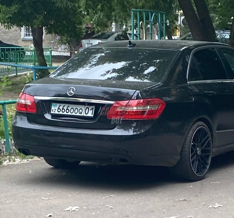 Mercedes-Benz E-Класс