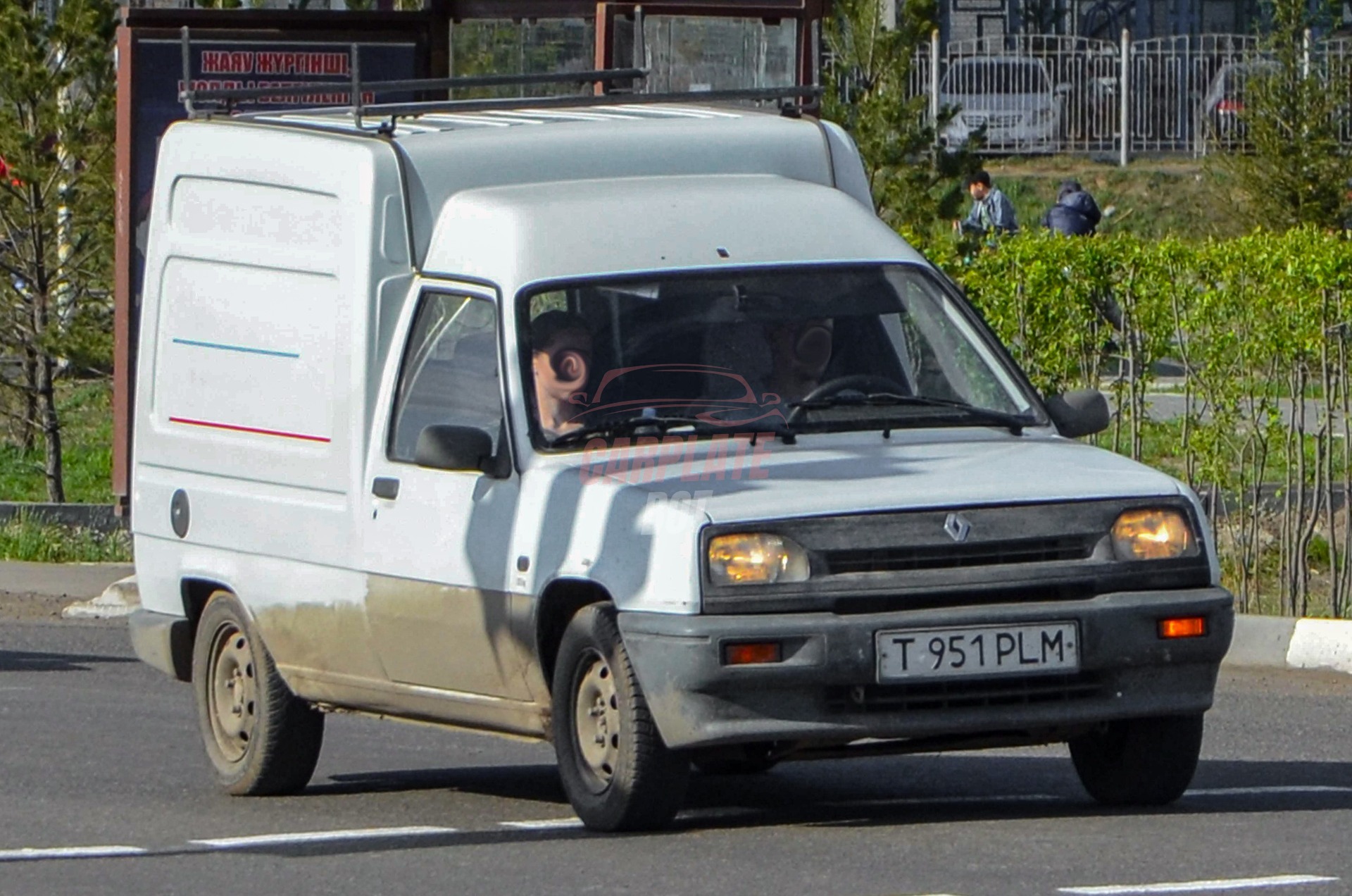 Renault Rapid