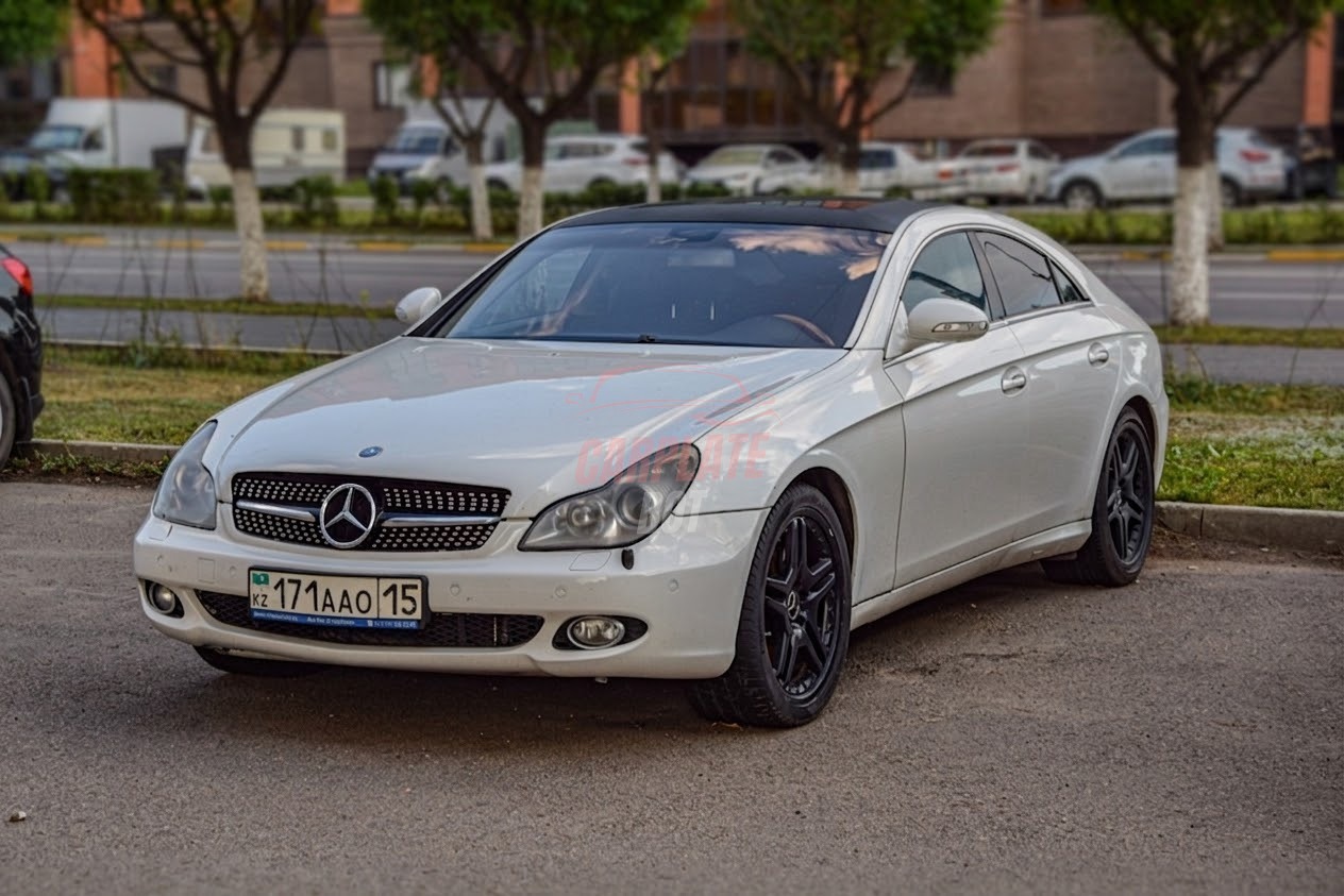 Mercedes-Benz CLS