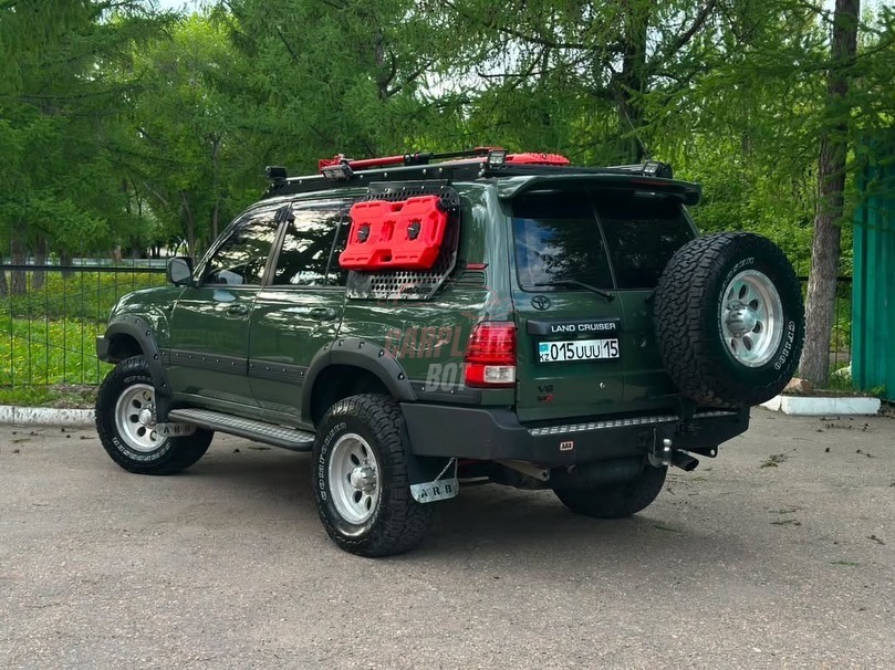 Toyota Land Cruiser