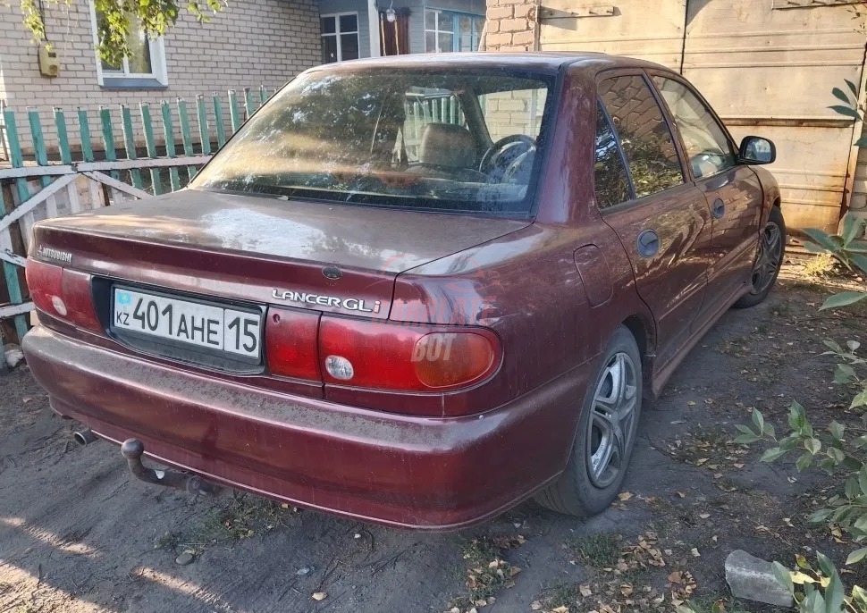 Mitsubishi Lancer