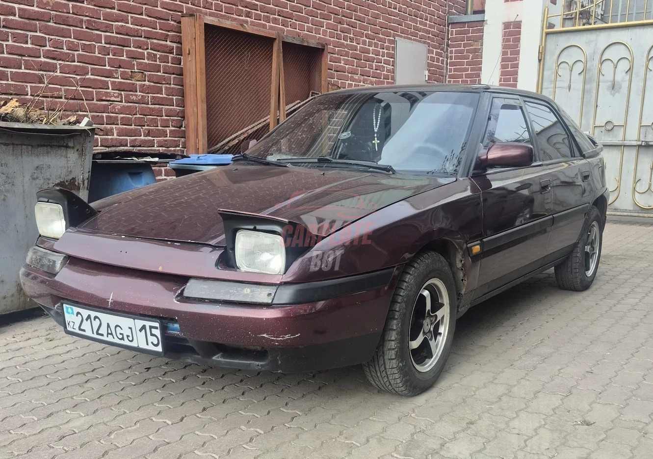 Mazda 323