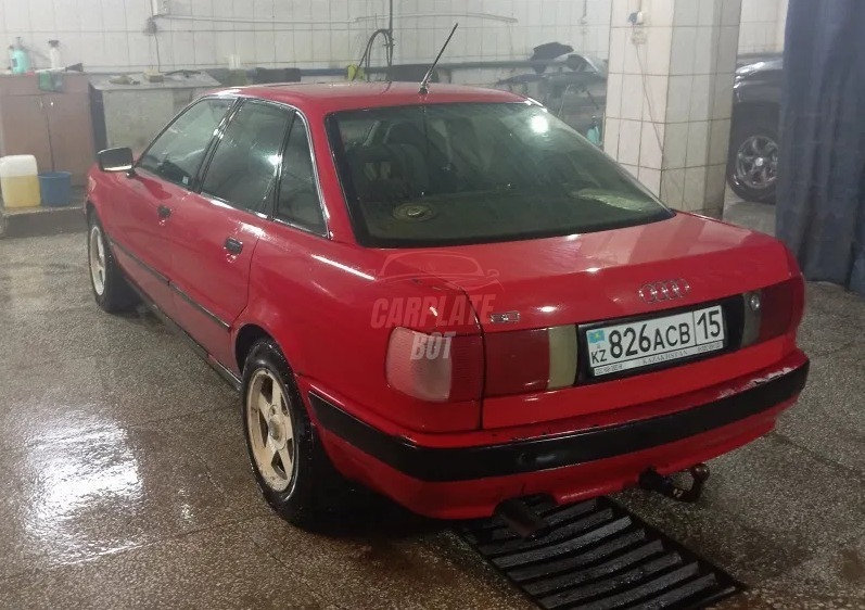 Audi 80