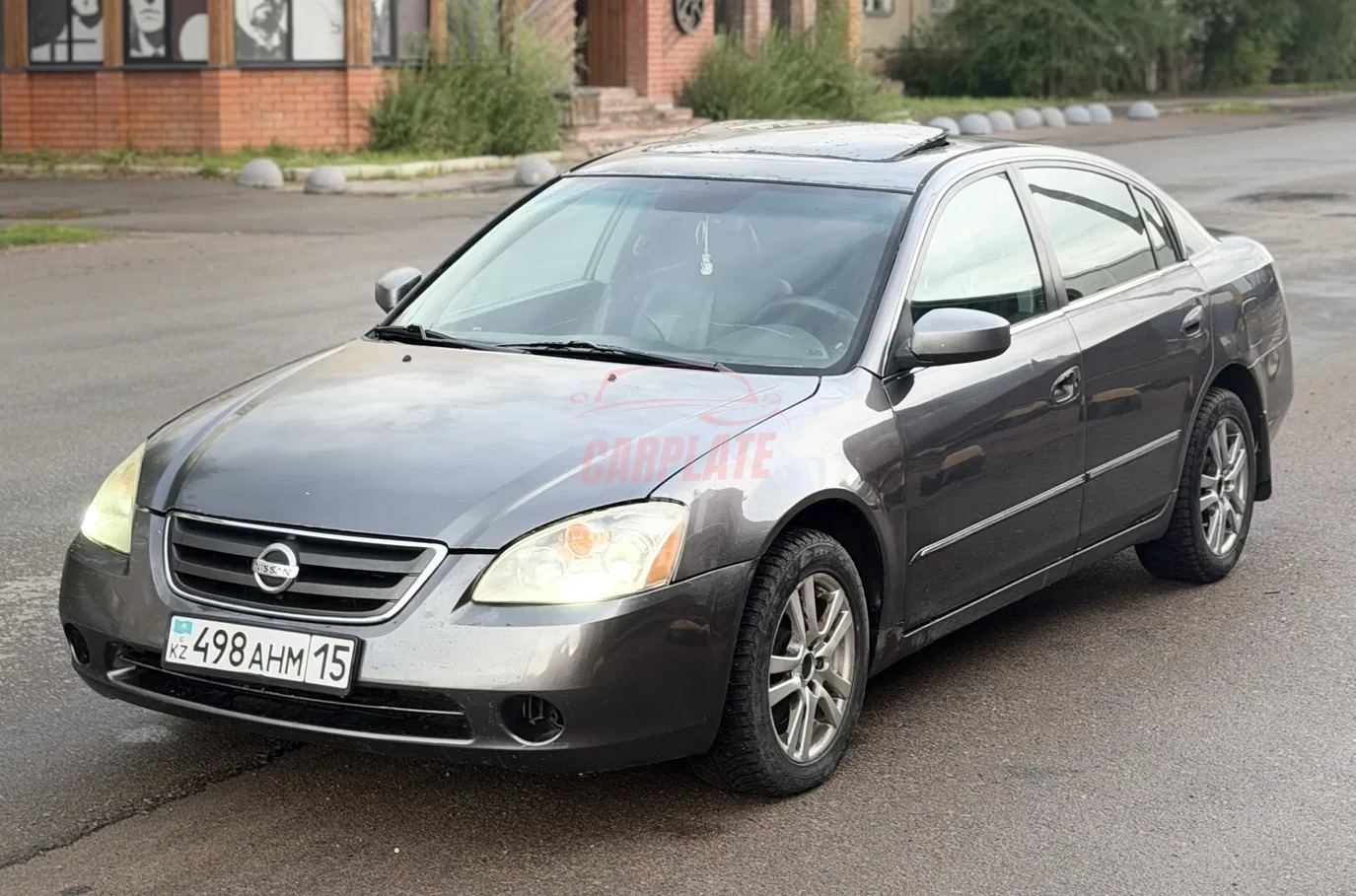 Nissan Altima