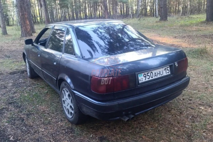 Audi 80