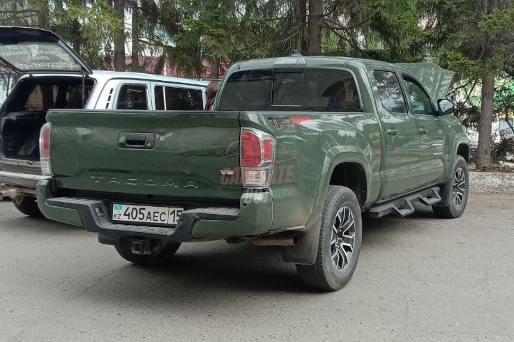 Toyota Tacoma