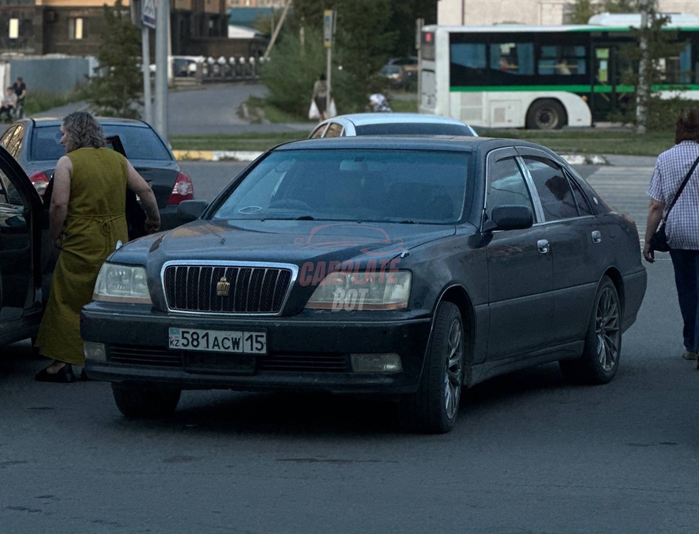 Toyota Crown Majesta