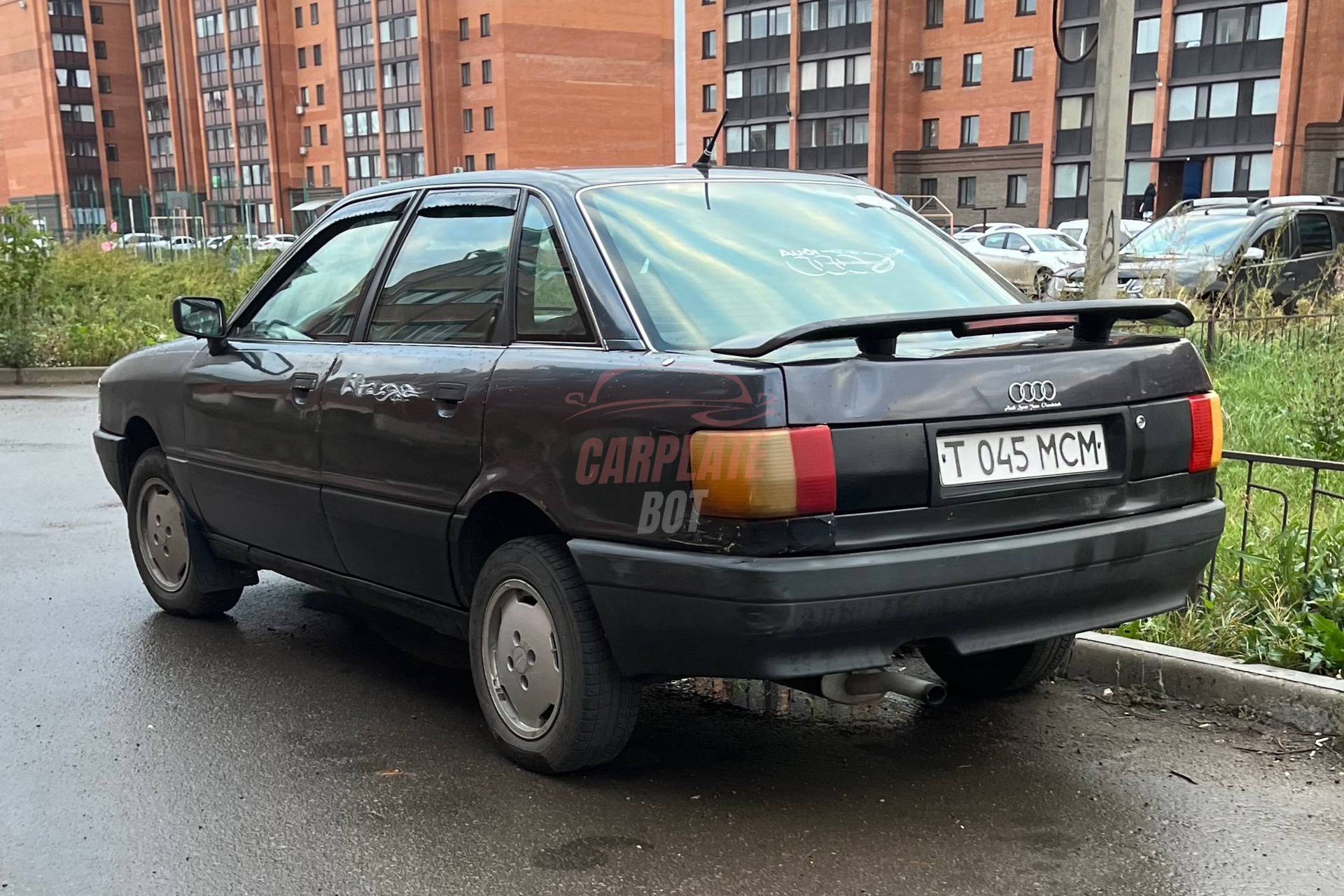 Audi 80